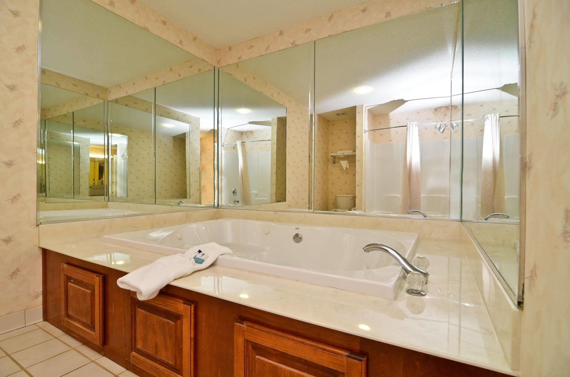 Best Western Hawkinsville Inn & Suites Cameră foto